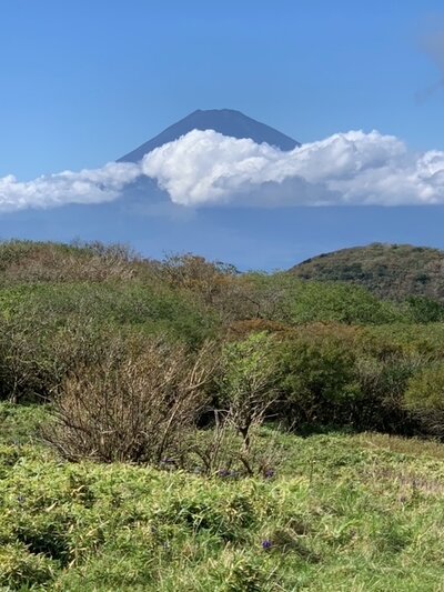 Mt Fiji Japan with blue peak nd belt of white loud
